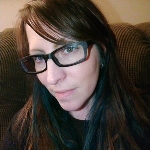 Meet your Posher, Deana